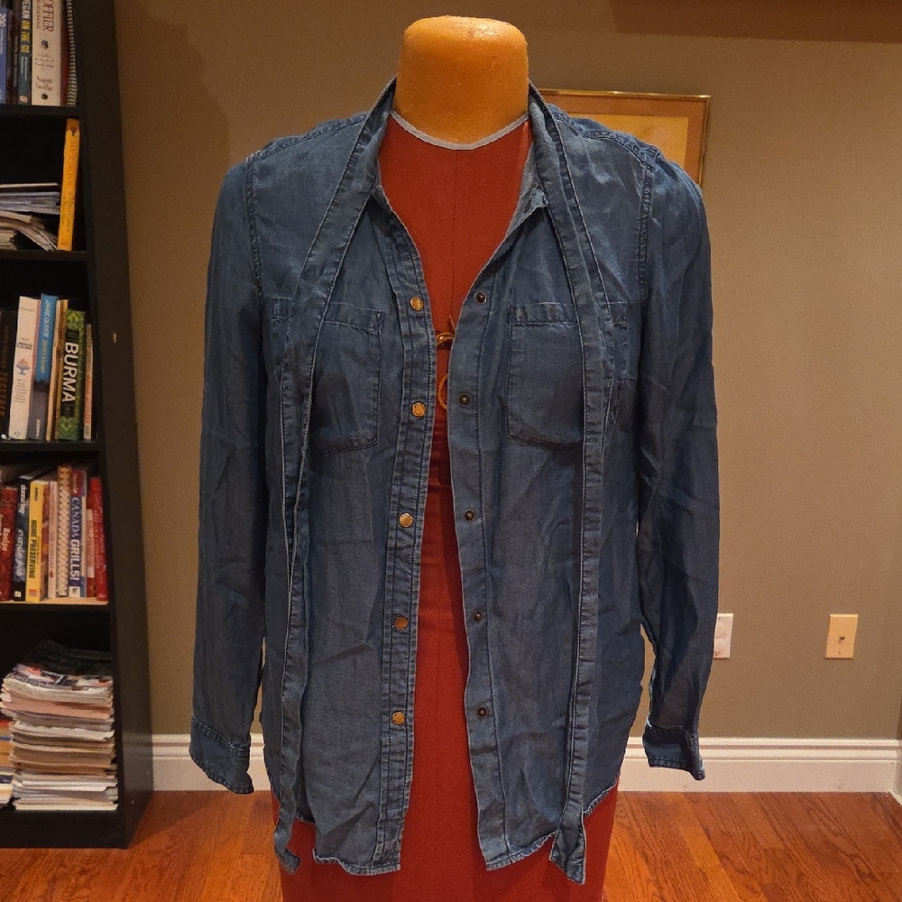 Michael Kors Blue Lightweight Button-Down Shirt